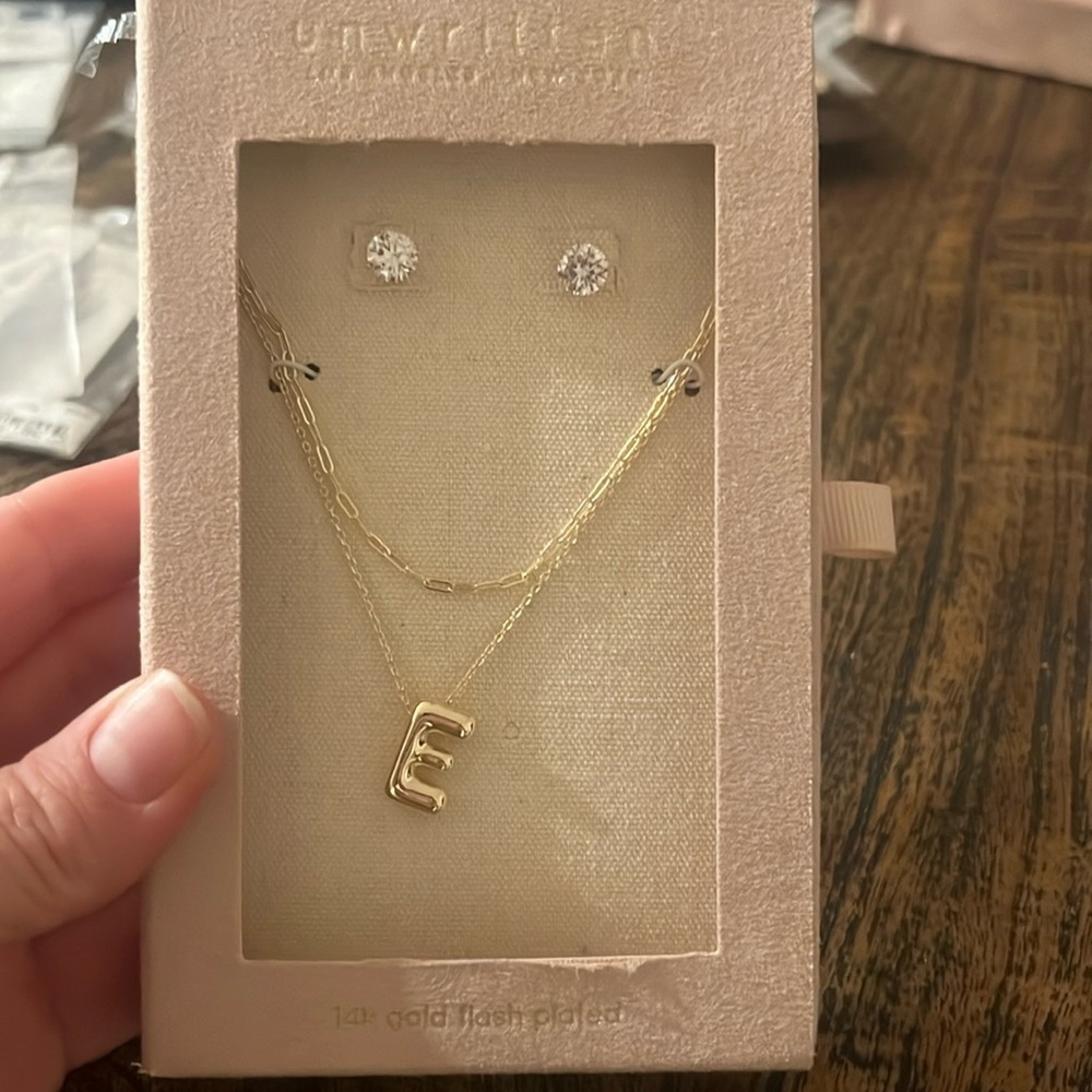 Unwritten Los Angeles, New York